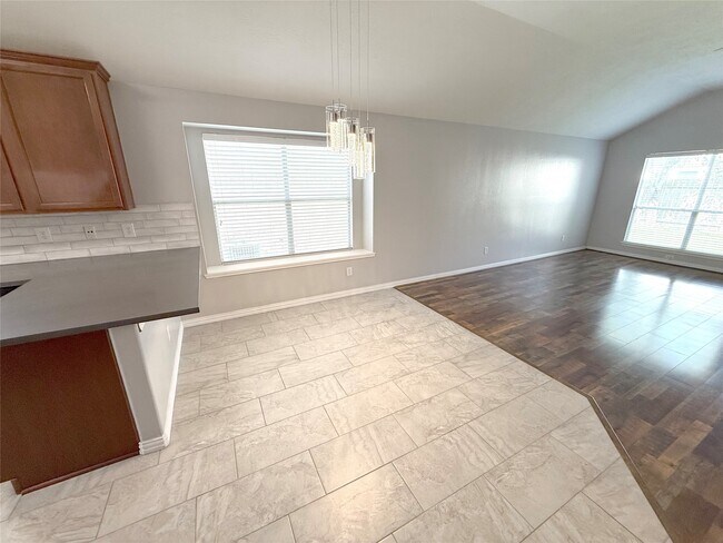 Building Photo - 2414 Alcove Foster Ct