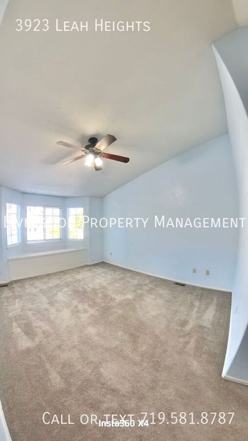 Building Photo - 3923 Leah Heights