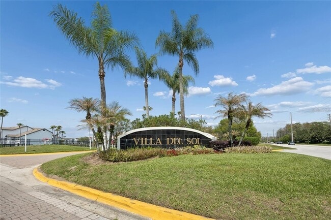 Building Photo - 2213 Grand Cayman Ct