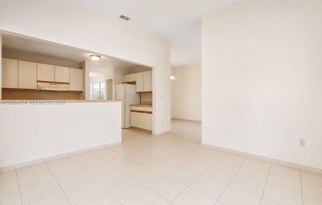 Building Photo - 13440 SW 28th St