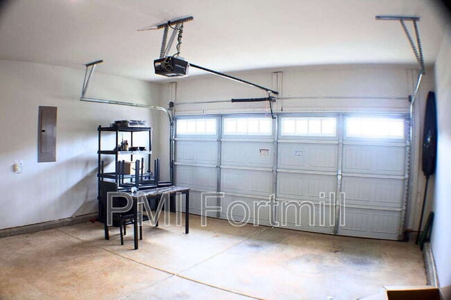 Building Photo - 432 Maramec St