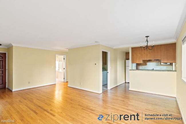 Building Photo - 2 br, 1.5 bath Condo - 824 Cedar St, Redwo...