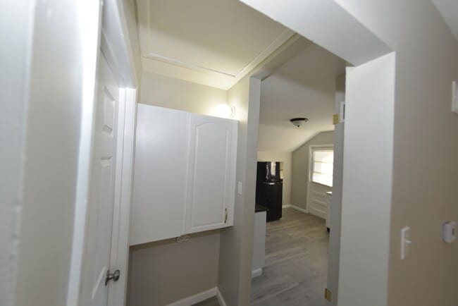 Building Photo - 1517 Waverly St