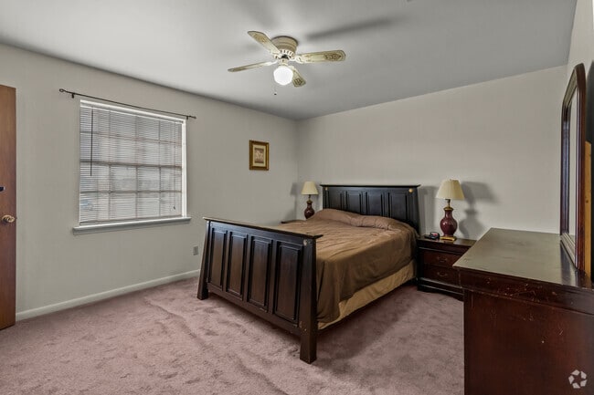 3BR, 1.5 BA - 1300 SF - Bedroom - Orleans Square