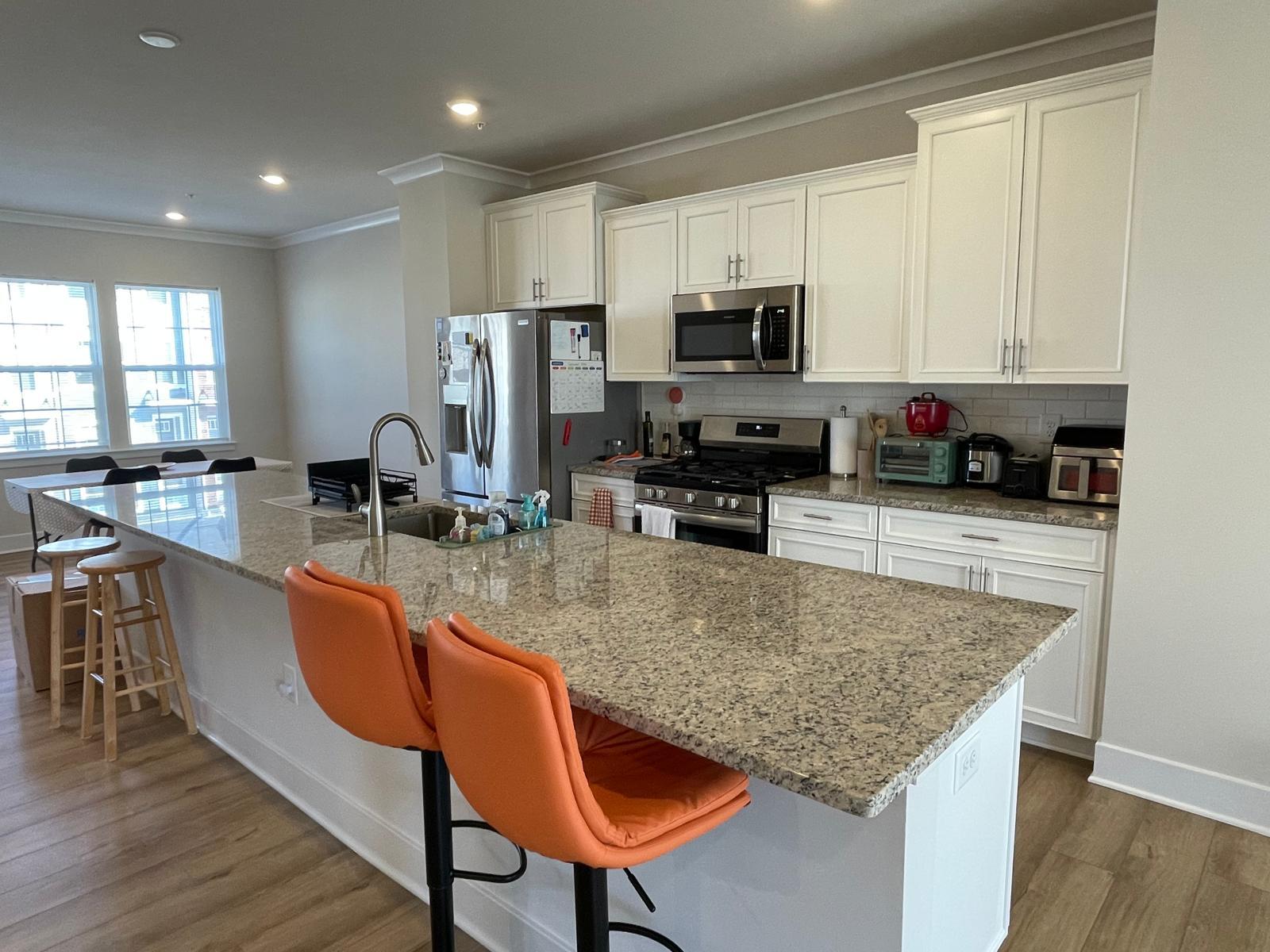 Building Photo - 1235 Greylock Ln