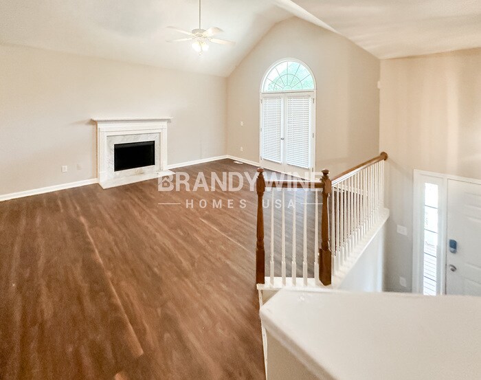 Building Photo - 1665 Harvest Hill