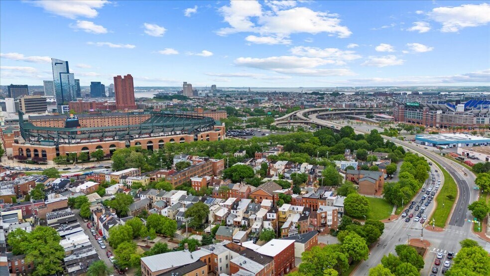 Building Photo - 656 Washington Blvd