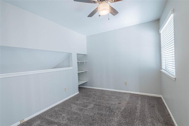 Building Photo - 14232 Reissen Ln