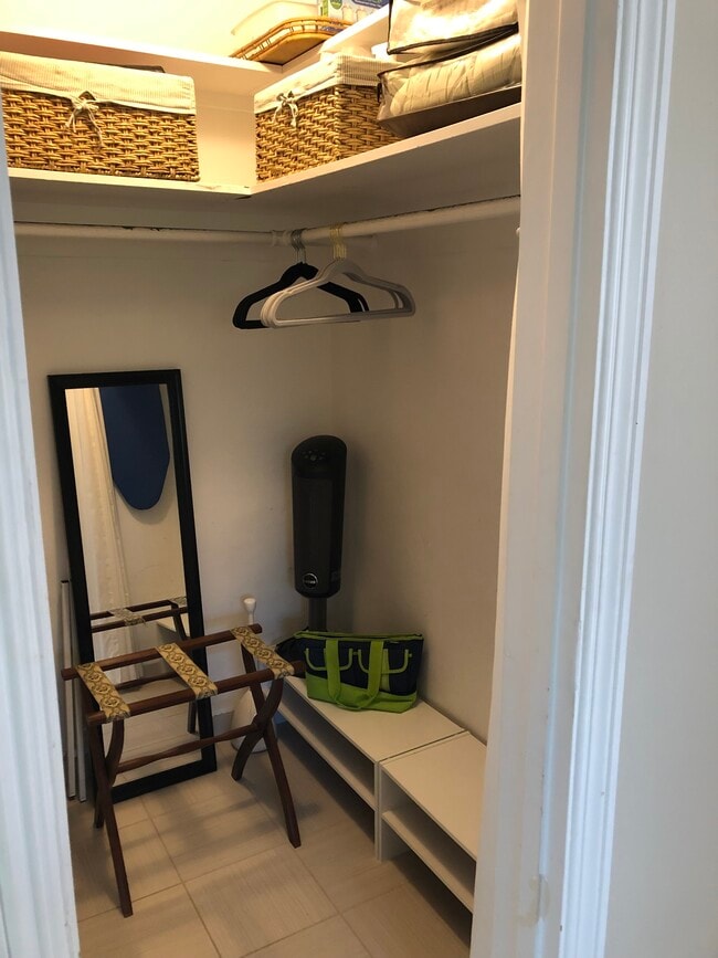 Walk-in closet - 5619 Rutgers Rd