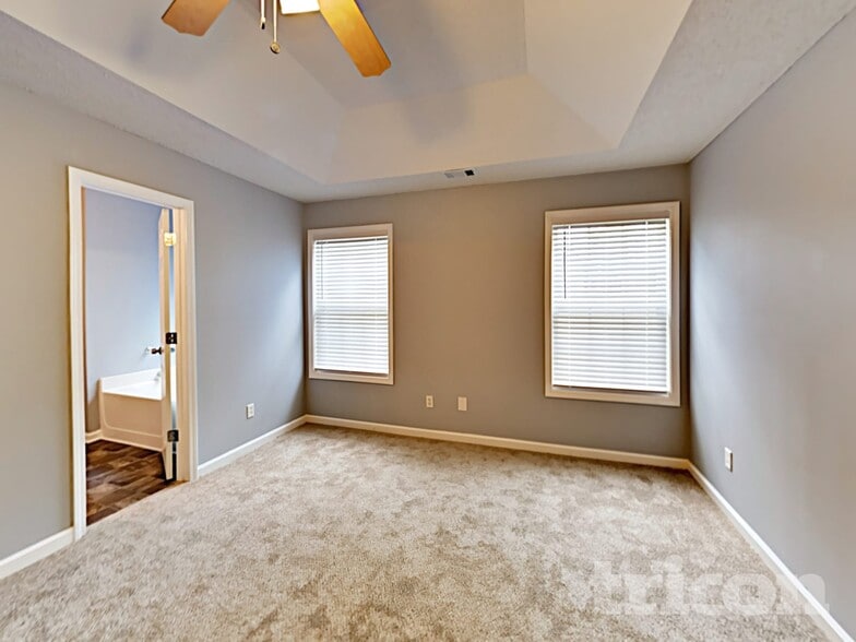 Building Photo - 1580 Sedgefield Trail