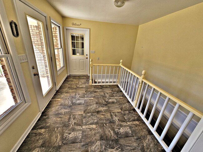 Building Photo - HOUSE FOR RENT - 4BR - Harvest