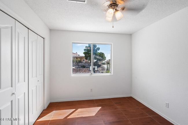 Building Photo - 6696 Dakota Ridge Dr