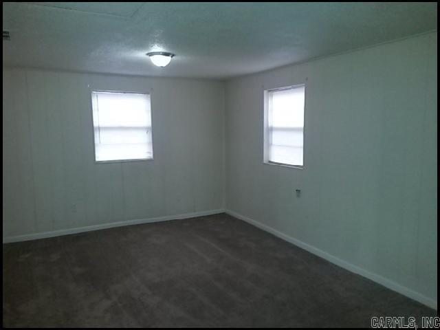Building Photo - 5816 Butler Rd