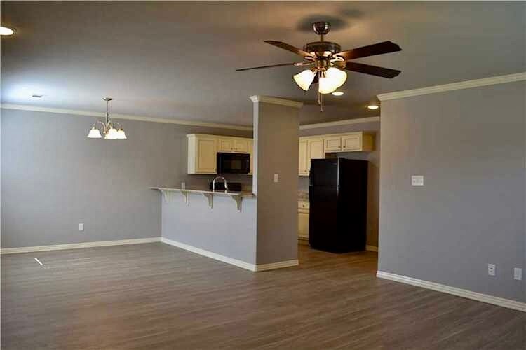 Building Photo - 1276 N Sicily Ln