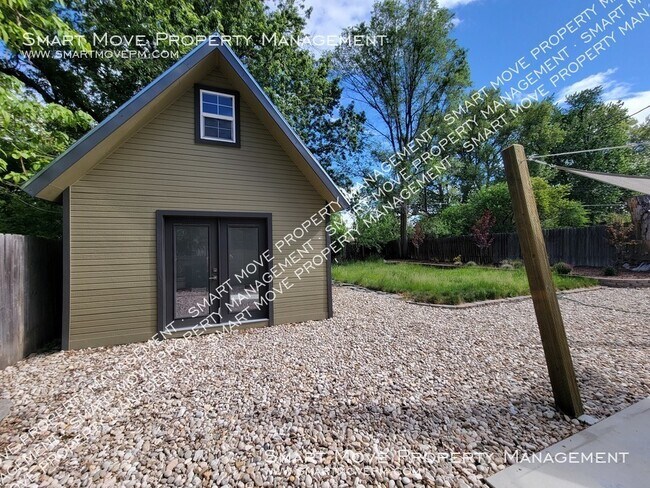 Building Photo - Boise Bench Bungalow w/ Art Studio