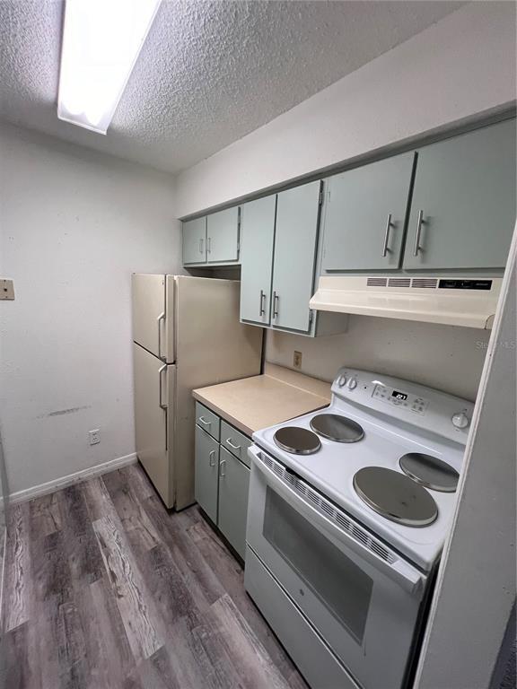 Building Photo - 305 Wymore Rd