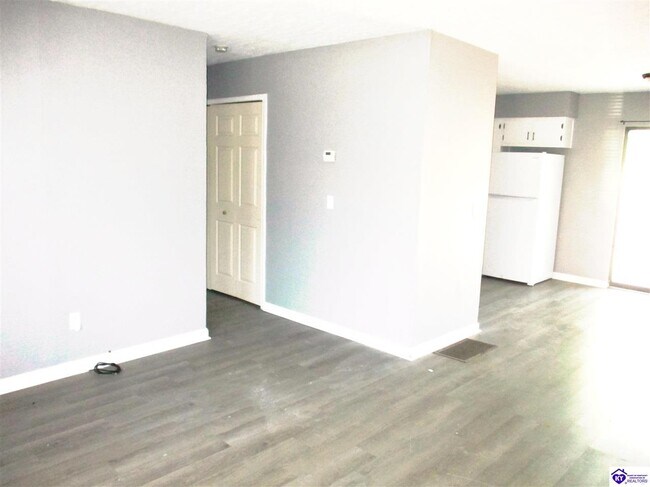 Building Photo - 314 Crossgate Rd