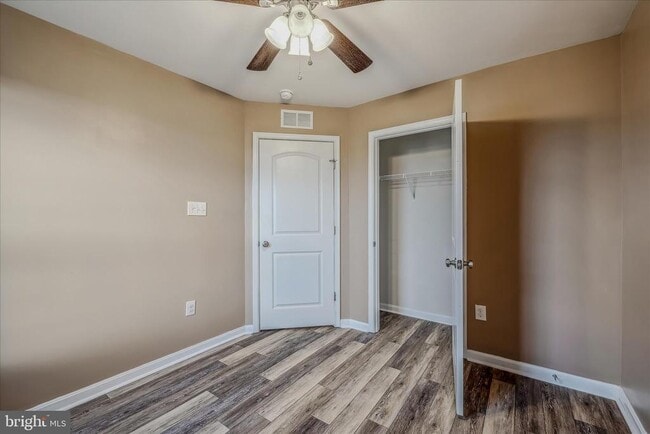 Building Photo - 243 Drexel Ct