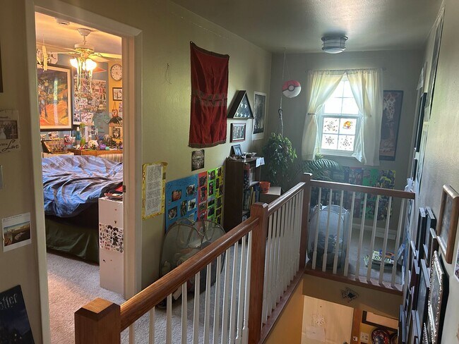 Building Photo - Gorgeous 5 Bed/3.5 Bath Home in Broomfield!