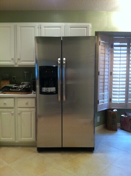 Building Photo - 1300 Misty Pines Cir