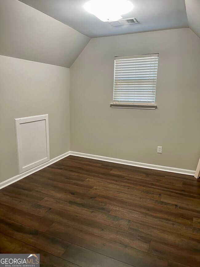 Building Photo - 146 Brenleigh Park Dr