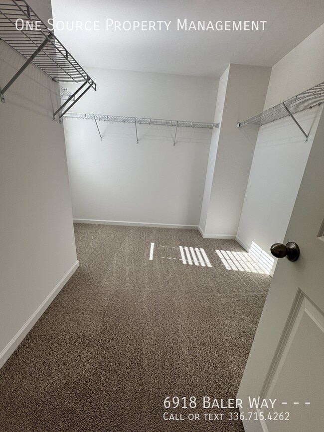 Building Photo - 6918 Baler Wy