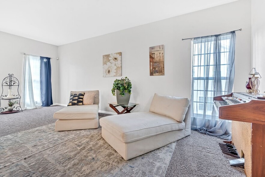 Building Photo - 5077 Stonewood Pines Dr