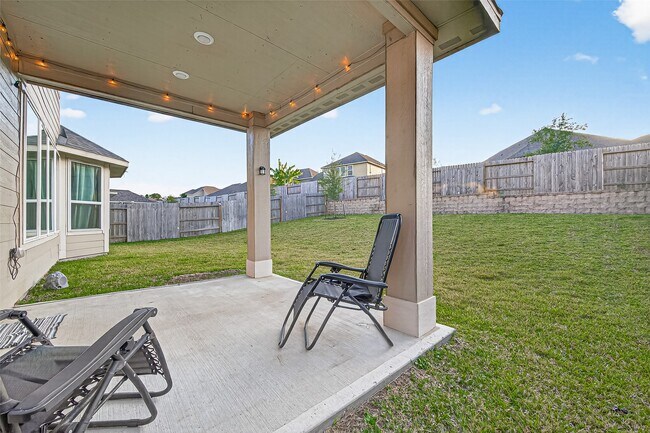 Building Photo - 17685 Martin Crk Ln