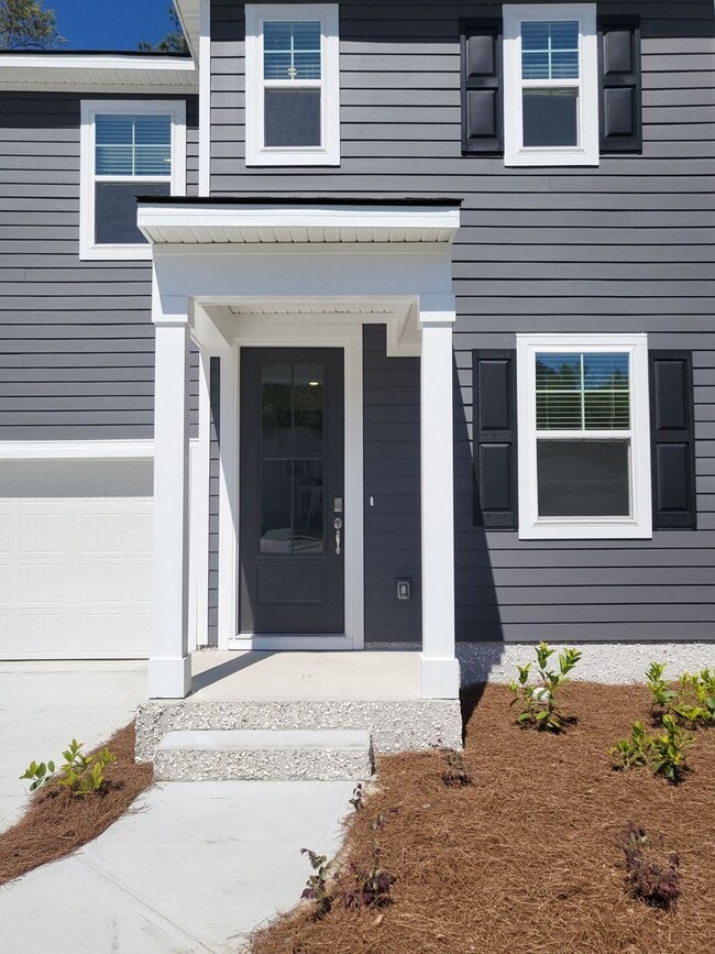 Building Photo - Watergrass in Richmond Hill