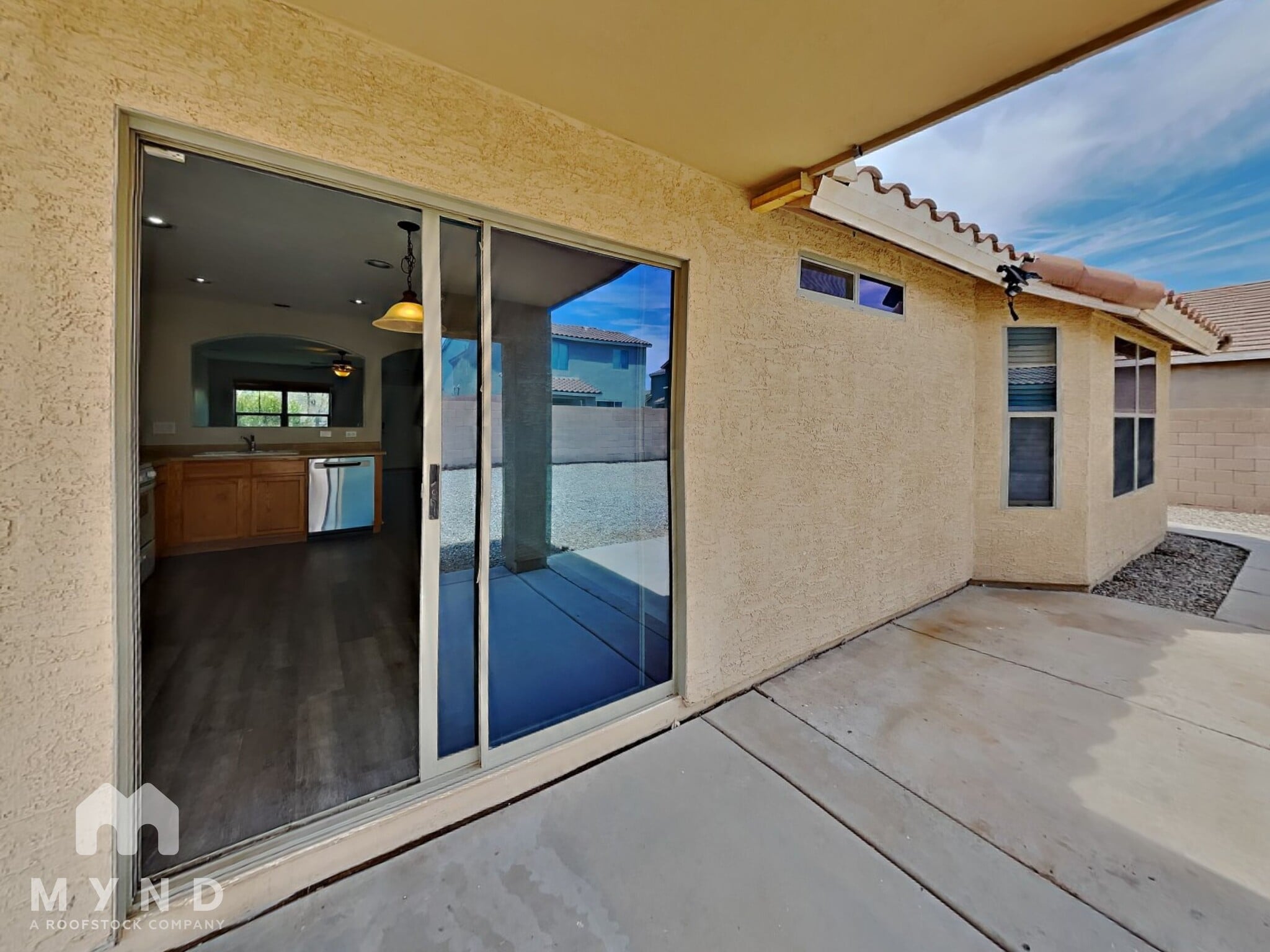 Building Photo - 836 W Burkhalter Dr