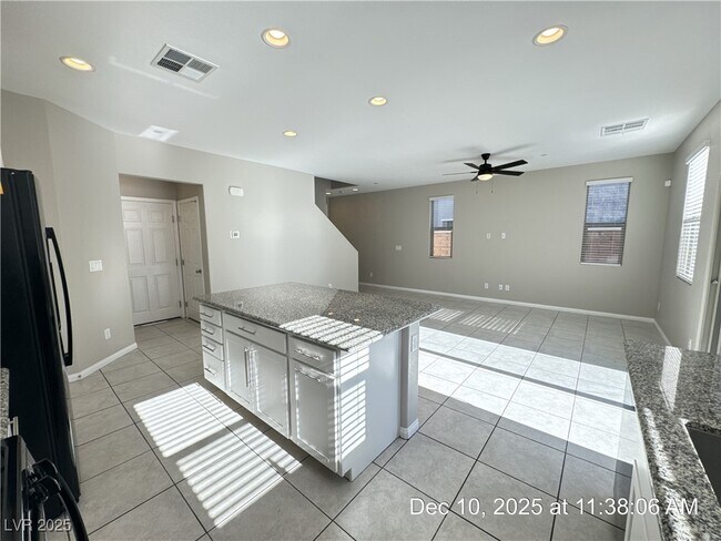 Building Photo - 117 Destiny Orch Ct