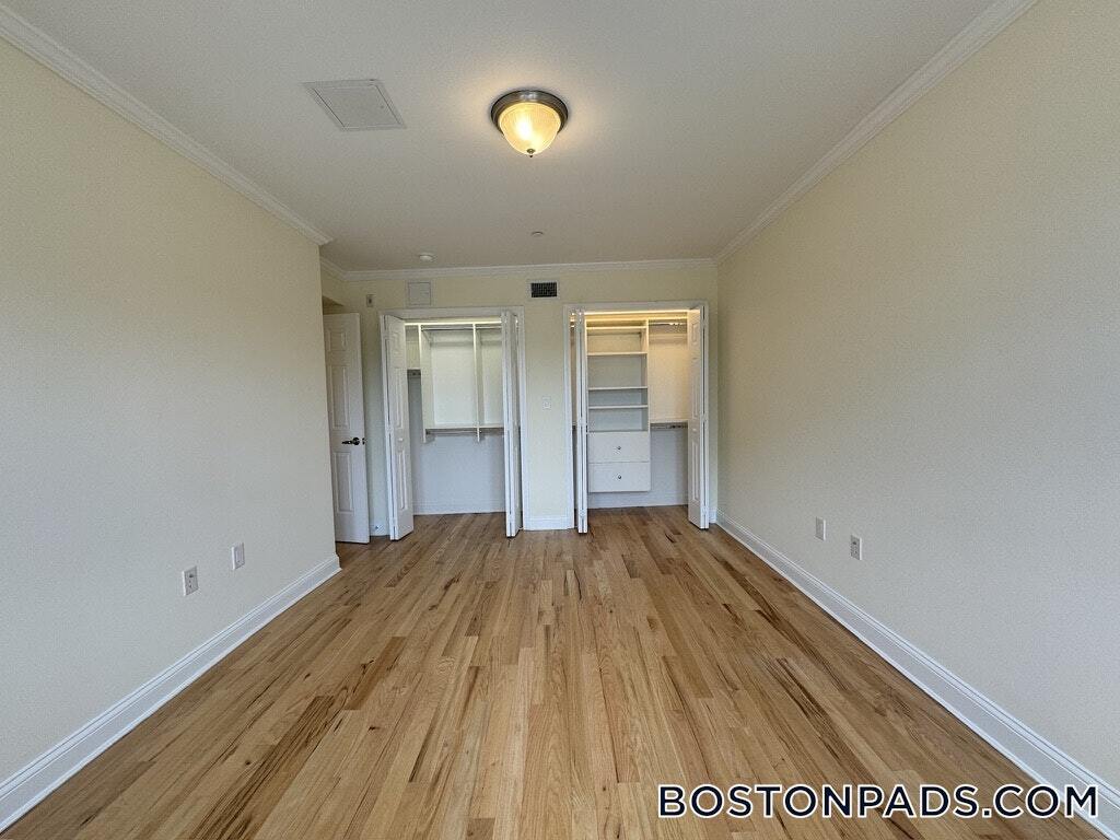 Building Photo - 55 Langdon St