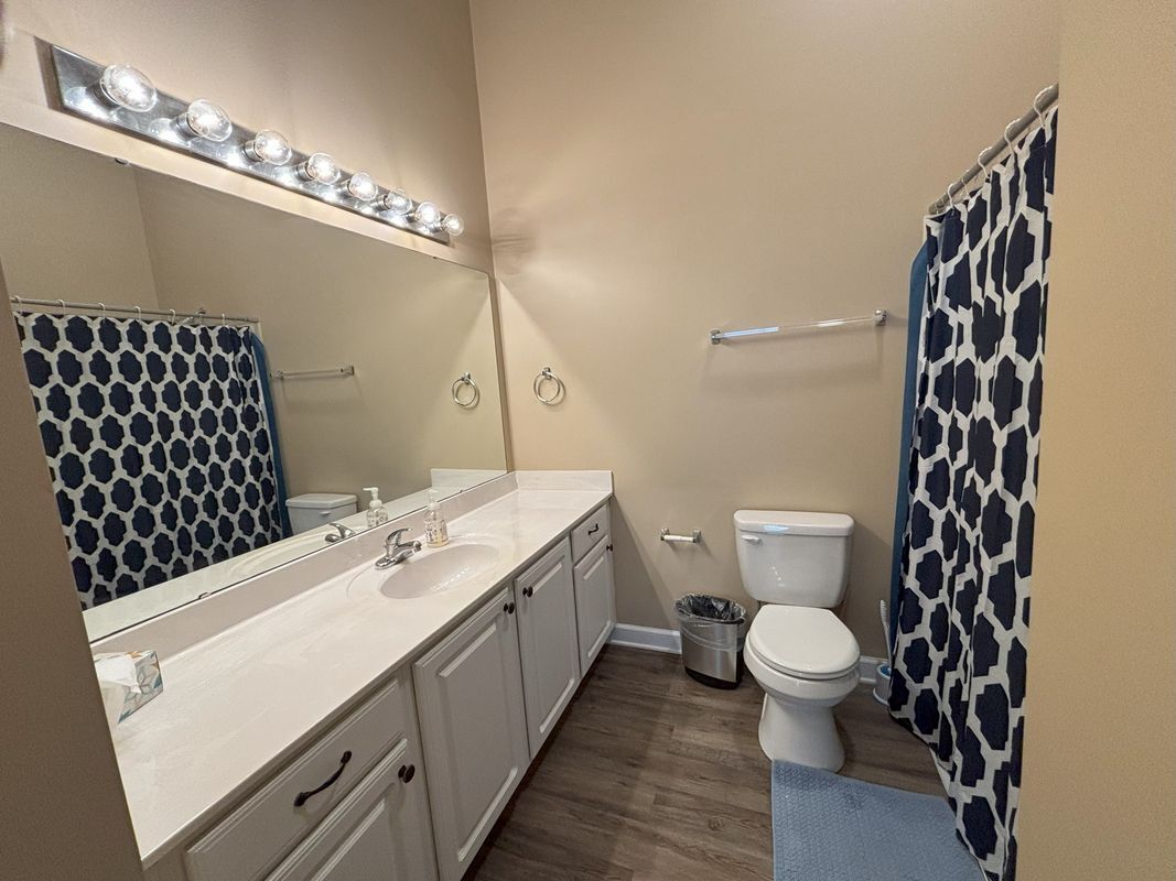 Building Photo - 106 Westhaven Dr