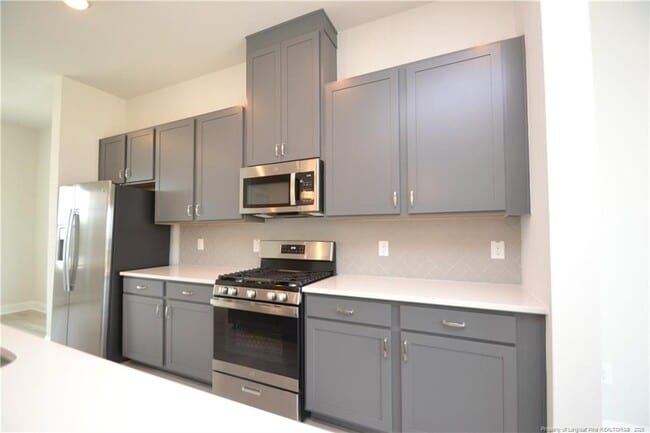 Building Photo - 1509 Village Hall Ln