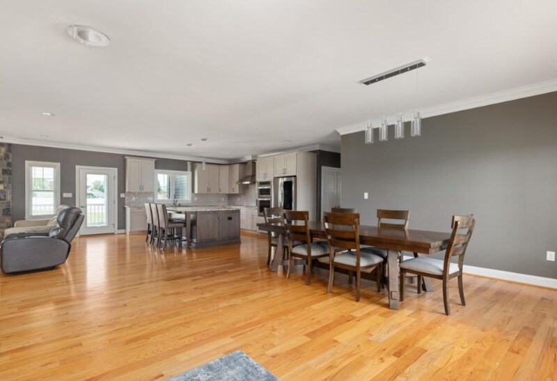 Building Photo - 103 Derrynan Ct