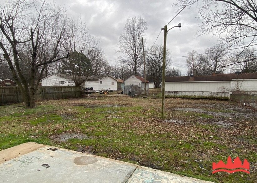 Building Photo - 1703 Scottwood St