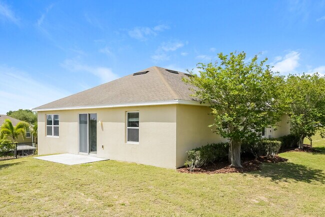 Building Photo - 12425 Hammock Pointe Cir