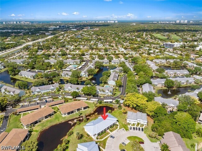 Building Photo - 151 Cypress Way E