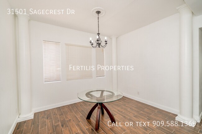 Building Photo - 31501 Sagecrest Dr