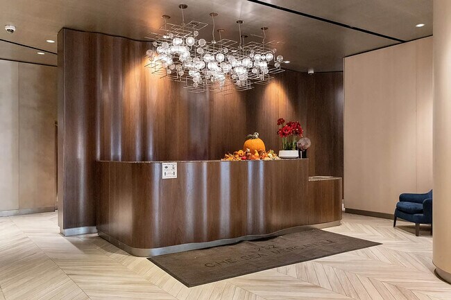 Building Photo - 252 7th Ave