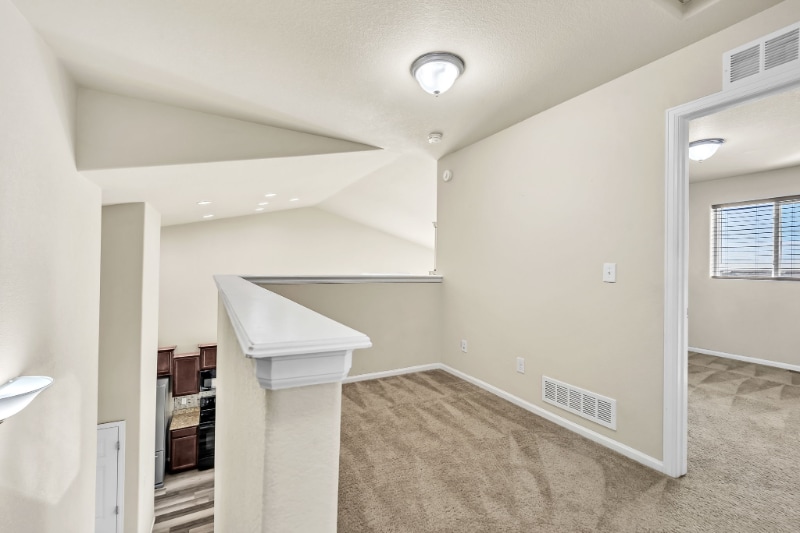 Building Photo - 11385 Mount Angel Heights