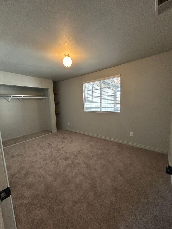 Building Photo - Stunning 3BD/2BA Corner-Lot Home w/ Relaxing Views – Only $4,495 – Mission Heights