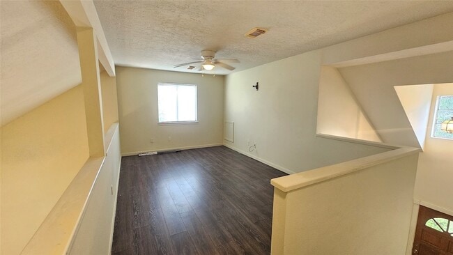Building Photo - 21435 Park Mill Ln