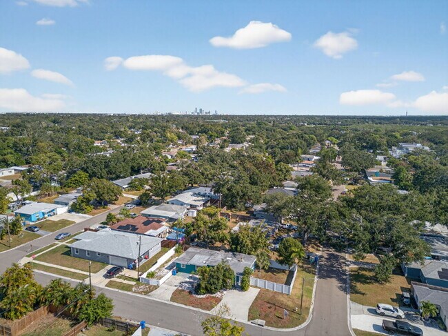 Building Photo - Spacious Gulfport Gem with Large Private Backyard and Plenty of Driveway Space