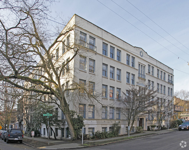 Primary Photo - Ellenbert Apartments