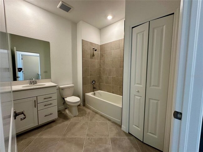 Building Photo - 14174 Poppy Fld Lp