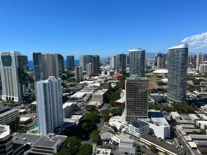 Building Photo - 1388 Kapiolani Blvd