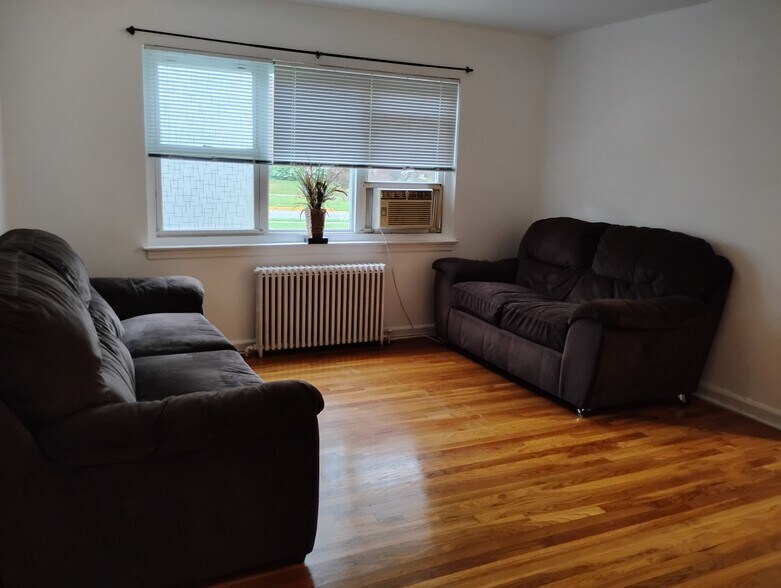 Building Photo - 245 Passaic Ave