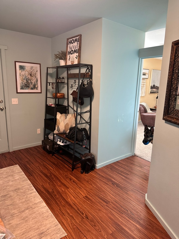 Building Photo - 5634 Locust Ln