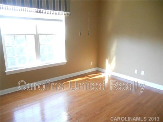 Building Photo - 8536 Sagekirk Ct